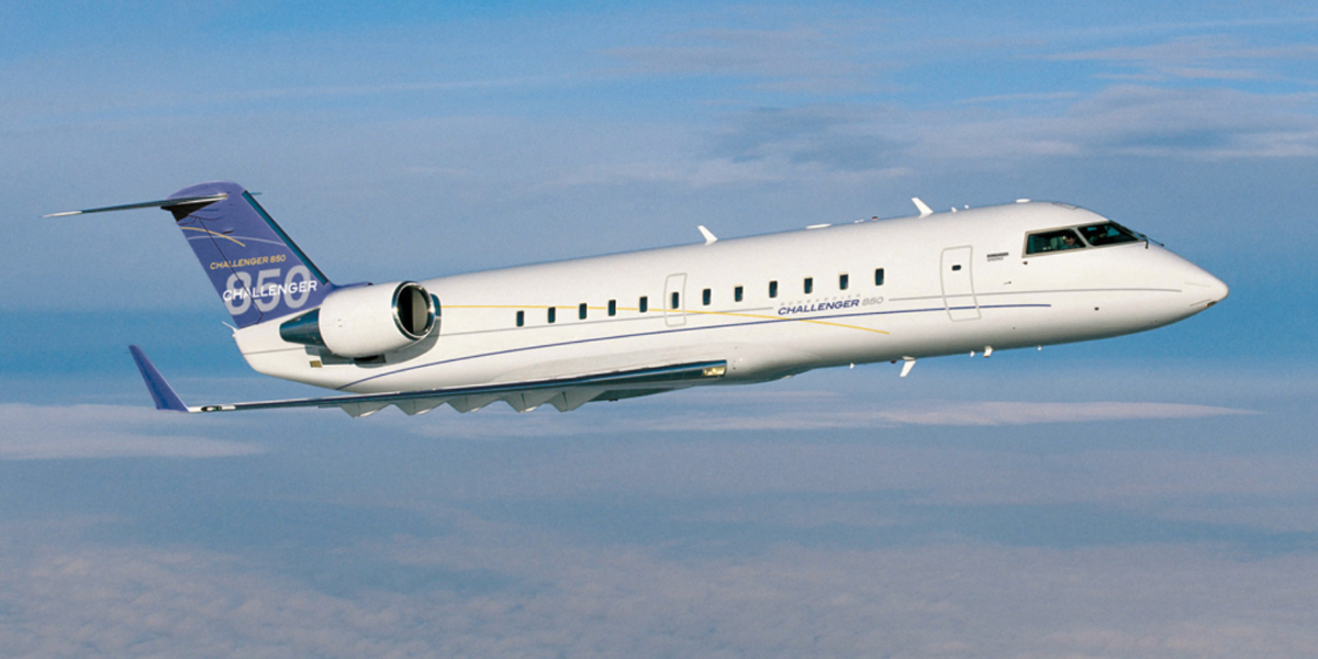 Bombardier Challenger 850 exterior private jet